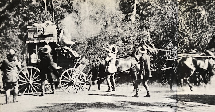 robberyunderarms1920b